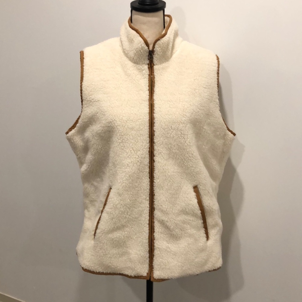 Old Navy Cream Shearling Vest Sherpa  Brown Trim Size XL EUC